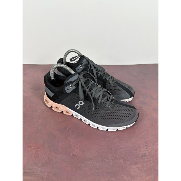 On Running Womens Cloudflow Shoe Size 8 US Gray Black Peach Sneaker Trainer - Picture 1 of 7
